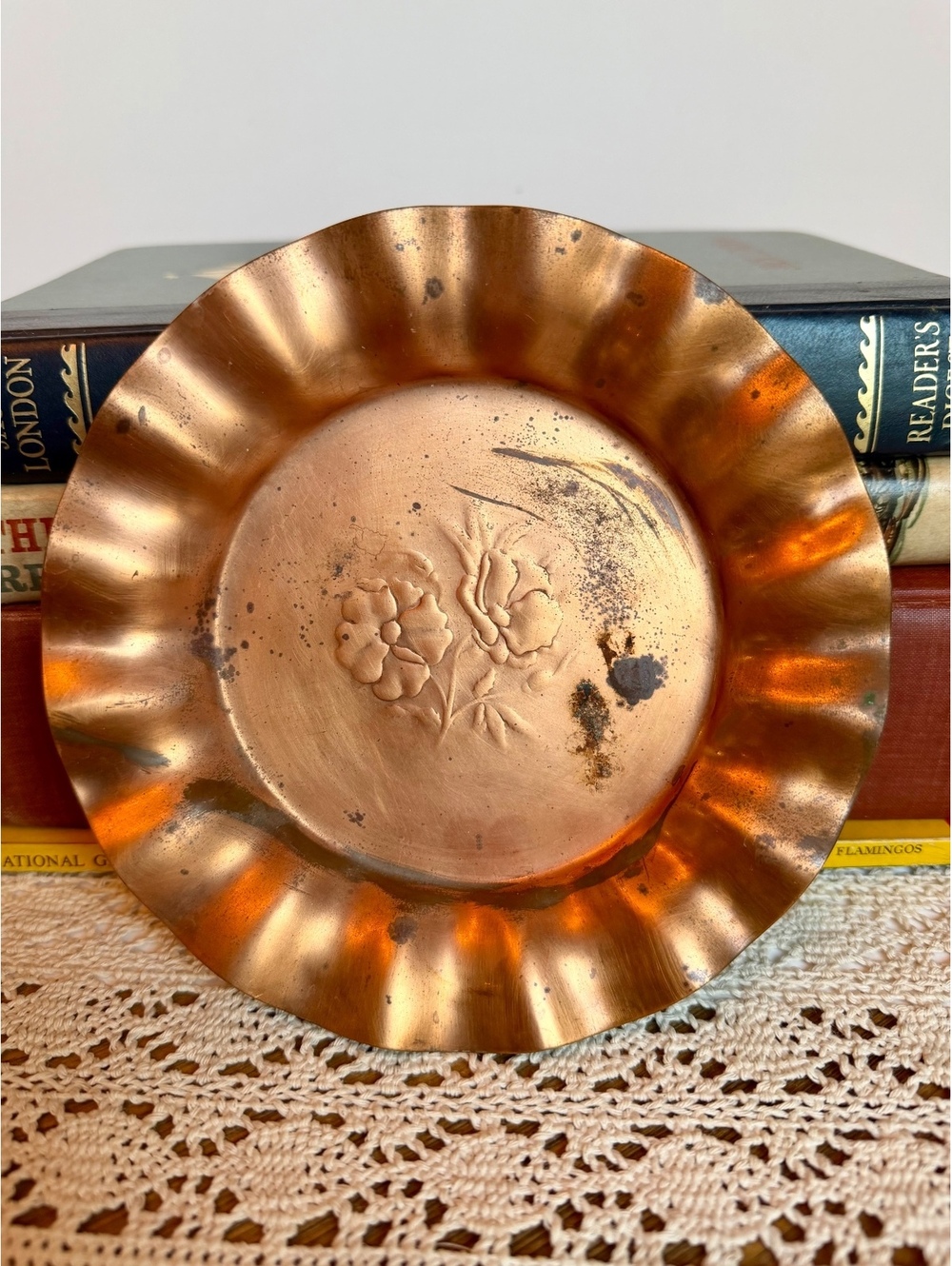 Vintage Copper Floral Embossed Decorative Plate Dish Scalloped Edge 7.5”